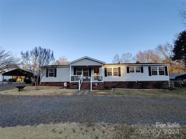 601 Cannon St, Rockwell, NC 28138