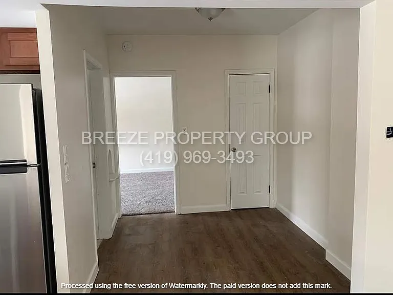 1945 Ottawa Dr #9 — Photo 3