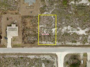 2712 42nd St W, Lehigh Acres, FL 33971