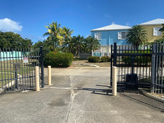 3rd image of 13 Southgate Est