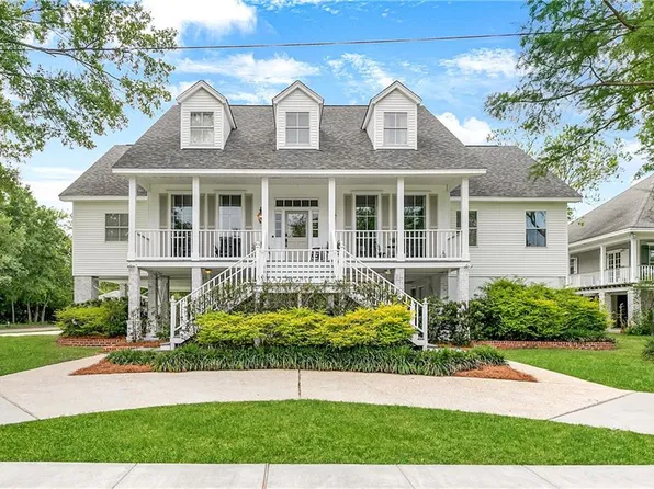 2704 South St, Mandeville, LA 70448