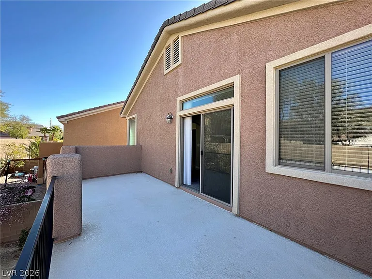 2738 Auchmull St — Photo 23
