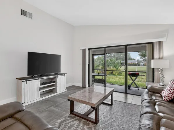 3693 Arelia Dr N, Delray Beach, FL 33445