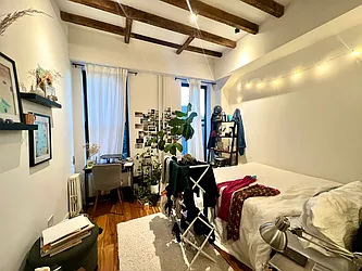 Rented by Nolita Group