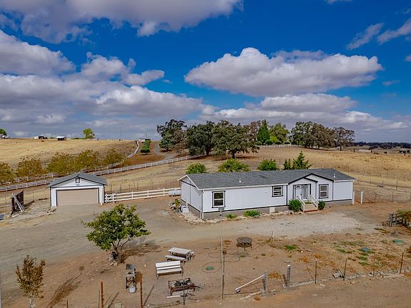 4th image of 220 Ridgeview Pl