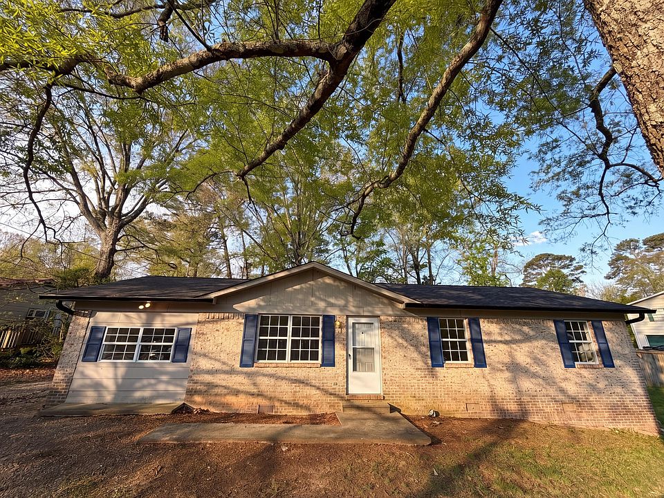 1st image of 144 Green Shadow Rd SE