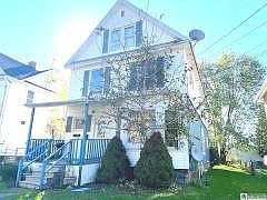 2nd image of 209 King St