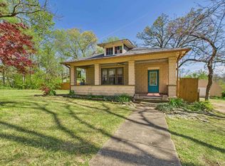 212 Powell Ave, Cotter, AR 72626