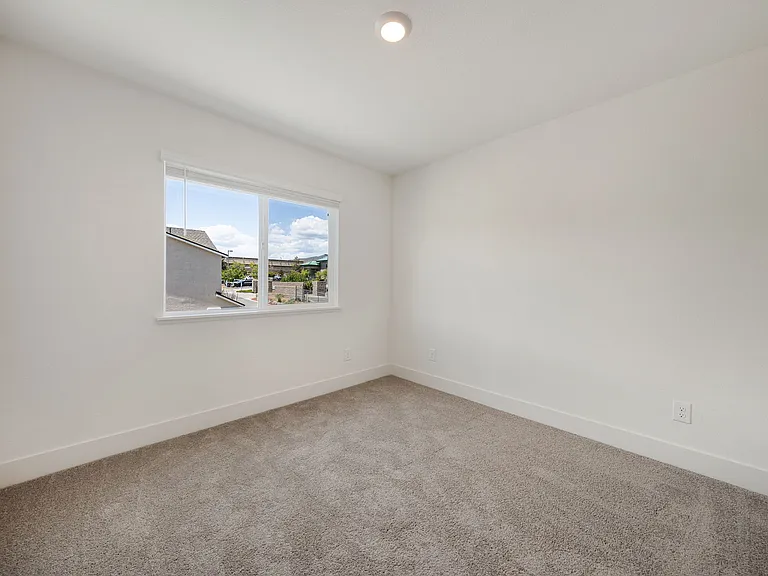 1594 Grazer Way — Photo 22