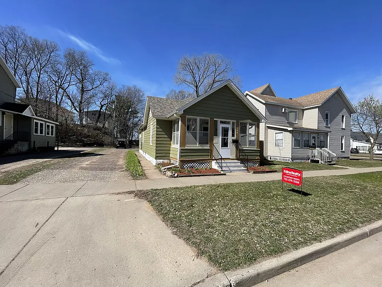 506 Dodge St — Photo 6