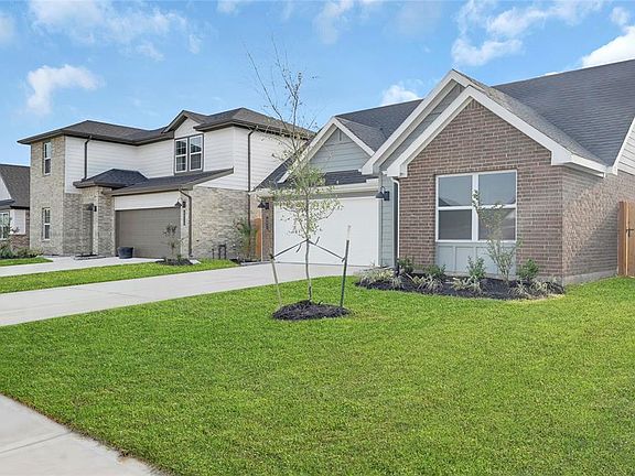 2nd image of 4975 Edgewood Drive