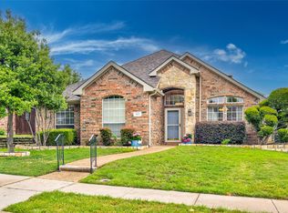 465 Ridge Meade Dr, Lewisville, TX 75067