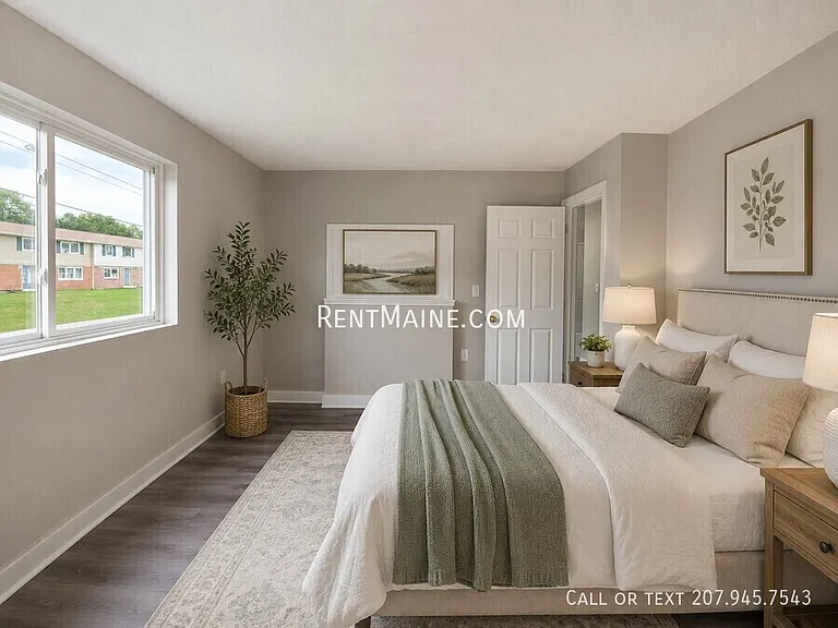 8 Hillside Ln #4 — Photo 11