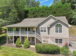 2375 Crymes Cove Rd, Waynesville, NC 28786