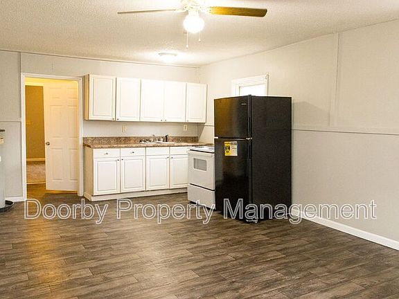 3rd image of 1802 S Greenwood Ave APT 1804