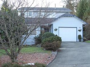 2922 Heckbert Pl, Coquitlam, BC V3C 5B2