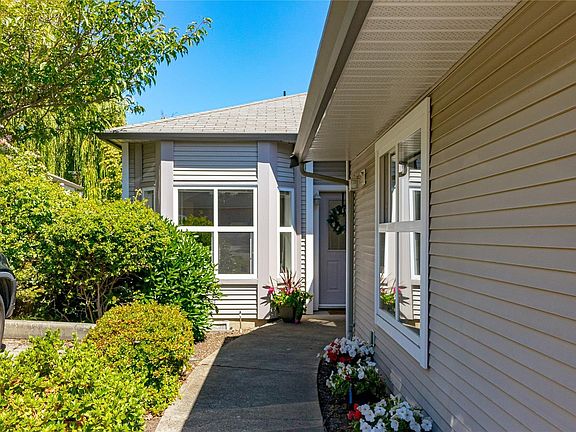 3rd image of 3633 Cedar Hill Rd #3