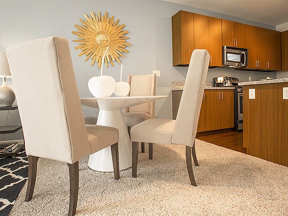 4th image of 12020 Southern Highlands Pkwy APT 1075