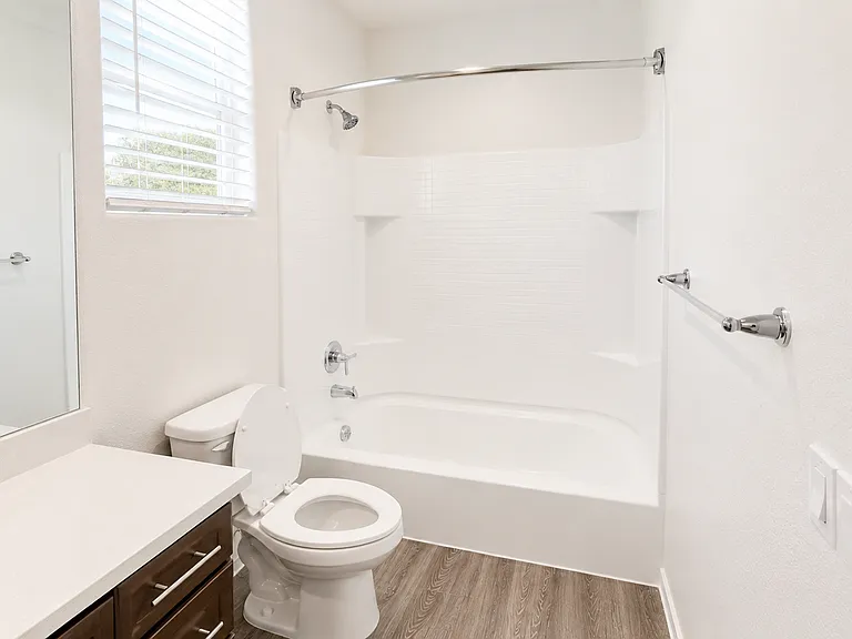 137 Sophia Ct #A — Photo 9