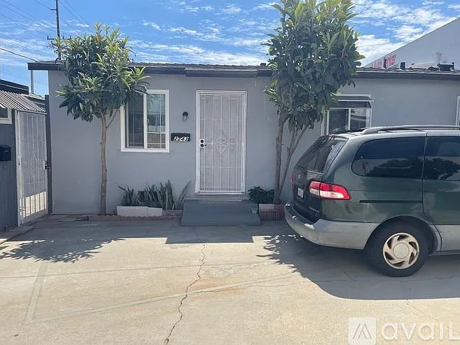 Studio, 250 sqft, $1,600 — Photo 1