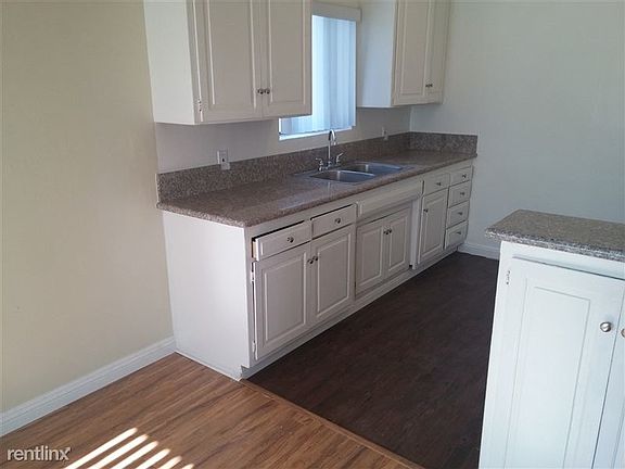 4th image of 4905 Pinafore St APT 10