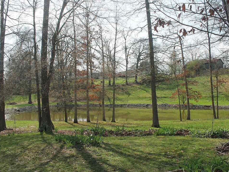 2nd image of 1021 Nease Dr #S/d