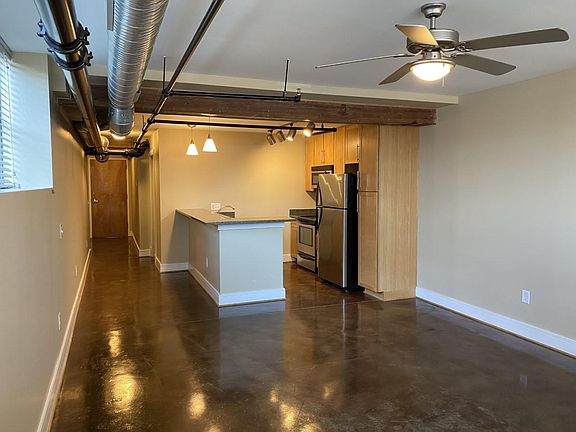 5th image of 505 6th St SW APT 31G