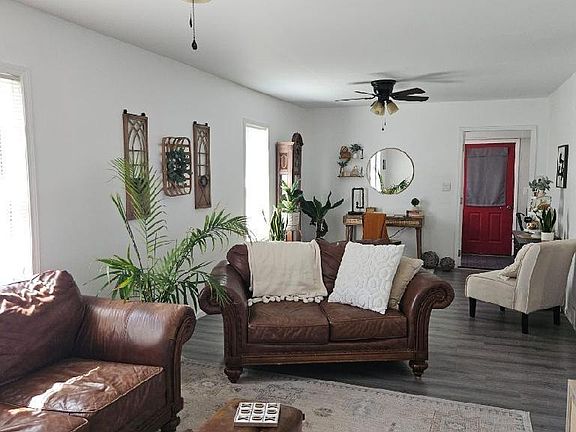 4th image of 2315 Avenue M