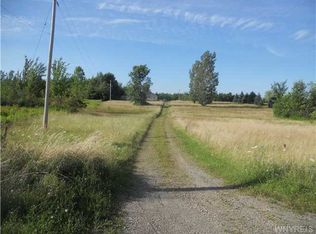 12160 Pudding Lane Rd, Perrysburg, NY 14129