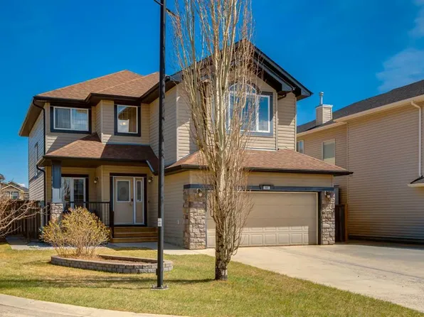 195 W Willowmere Close, Chestermere, AB T1X 1S2