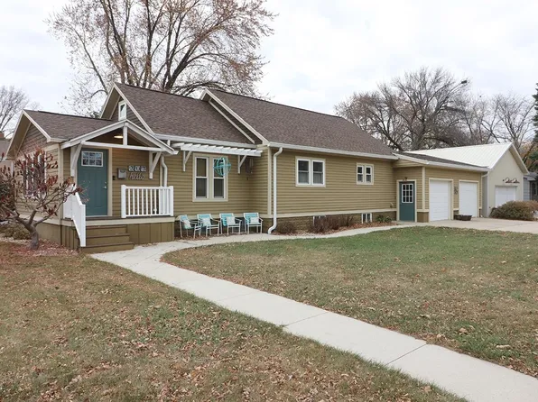 303 W 10th St, Spencer, IA 51301