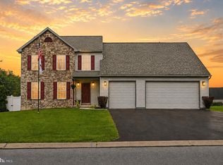 1708 Wheatfield Ln, Lebanon, PA 17042
