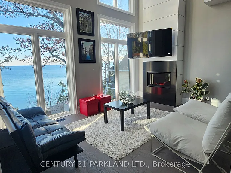 15 Stanley Ave — Photo 14