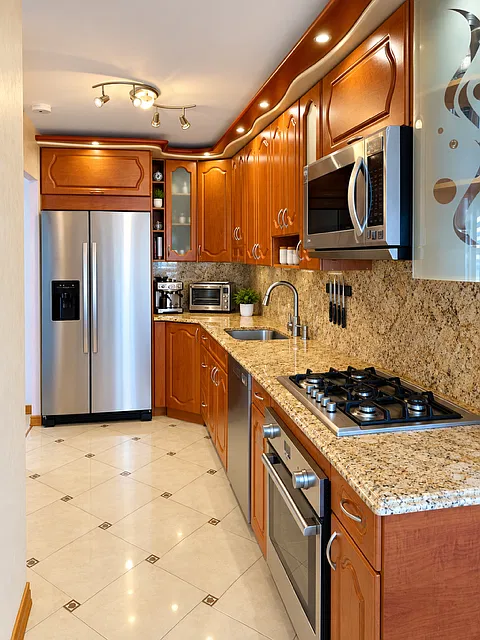 2 bed, 1000 sqft, $3,400 — Photo 2