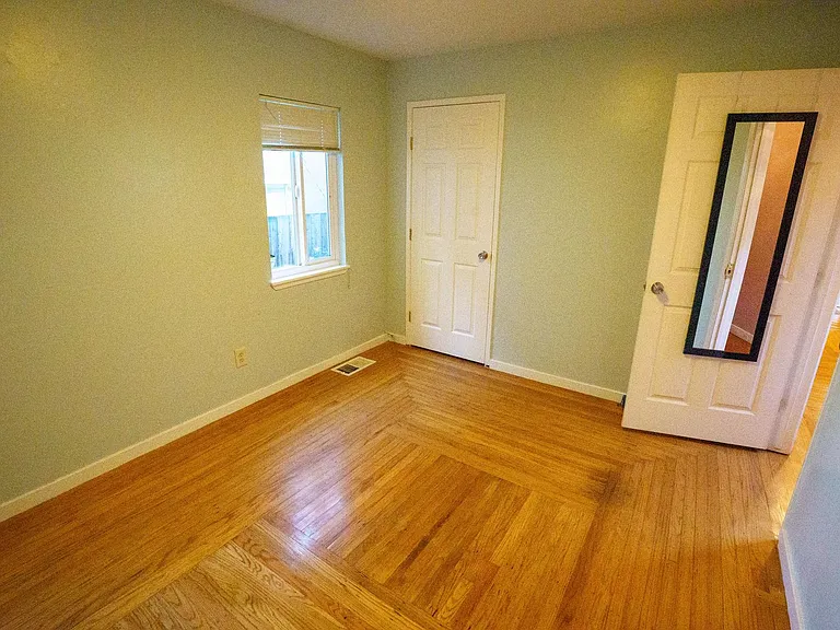 5814 Martin Luther King Jr Way — Photo 14