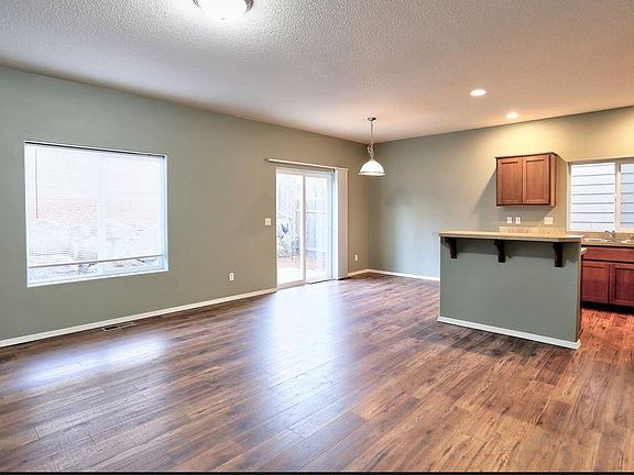 5th image of 8716 NE 28th Way