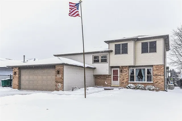 1625 Connor St photo 1