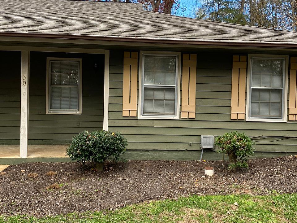 1st image of 30 Oakwood Dr