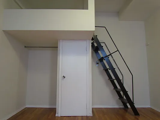 Rented by Landmark Real Estate | media 4