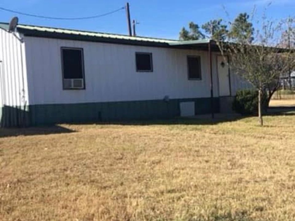 1st image of 242 Sanders Creek Ln