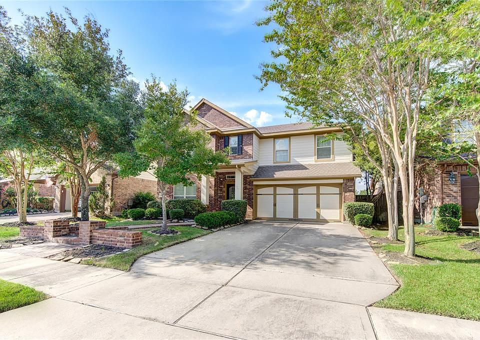 1st image of 18310 E Willow Oak Bend Dr