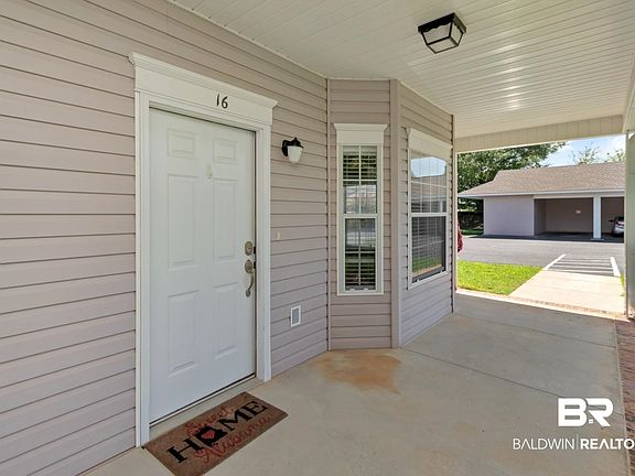 5th image of 102 Courthouse Dr APT 16