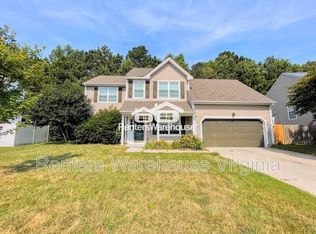 2116 Kingsley Ln, Chesapeake, VA 23323