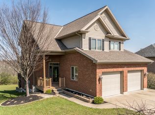 85 Fischer Ln, Fort Thomas, KY