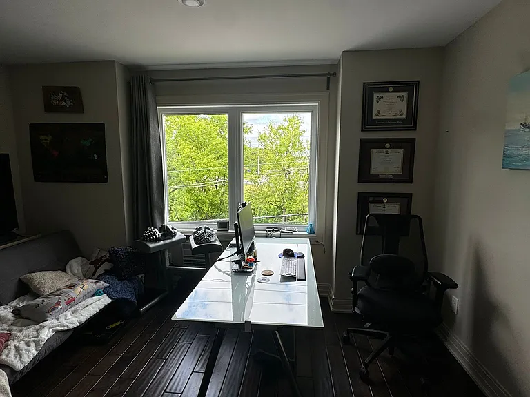 138 Lees Ave #2 — Photo 6