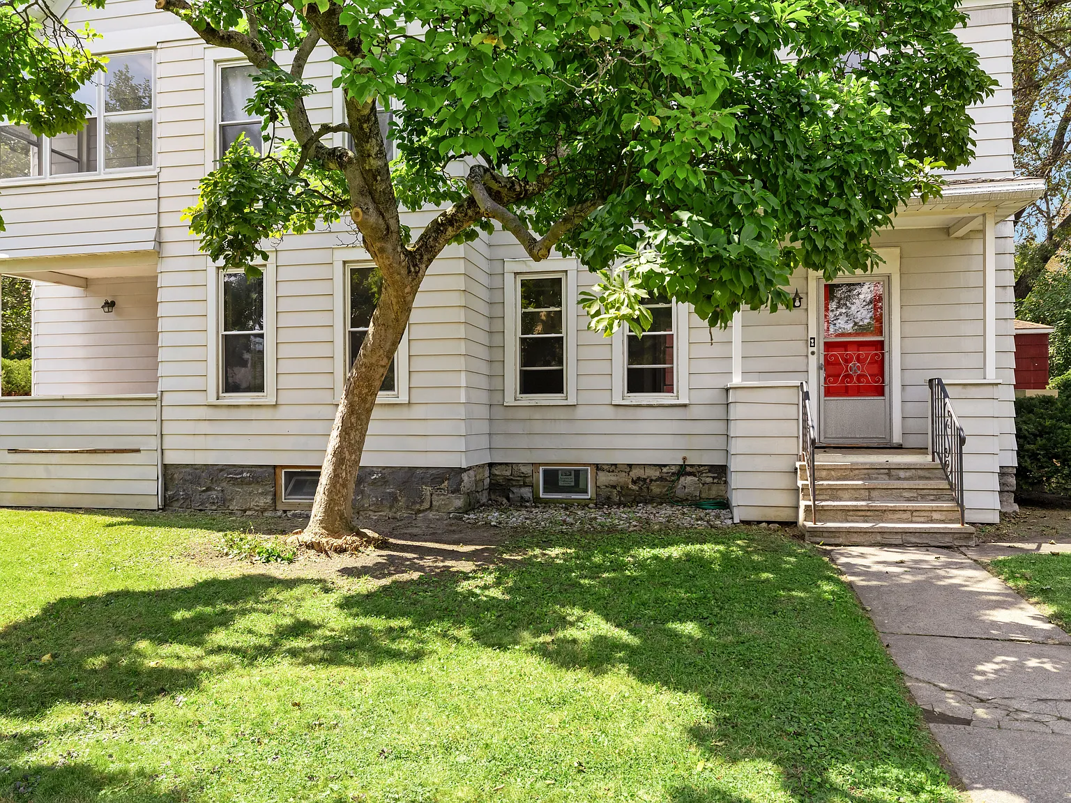 2 bed, 1173 sqft, $1,695 — Photo 3