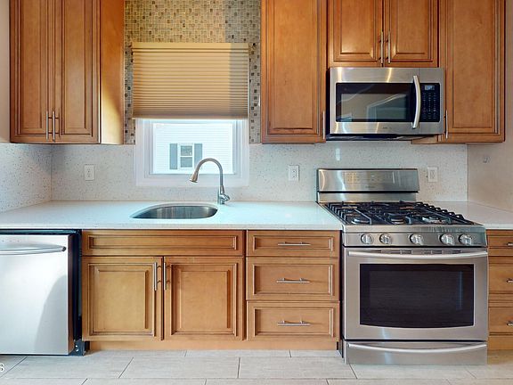 2nd image of 113 Marian Street