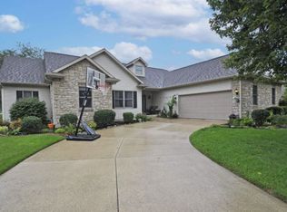 51249 Enchanted Oak Ct, South Bend, IN