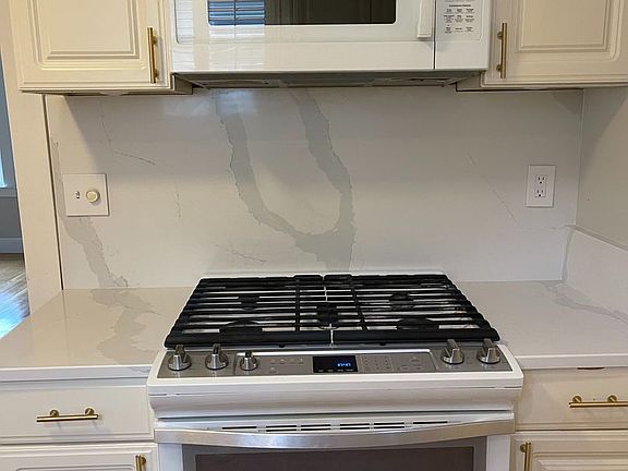 3rd image of 1125 38th St Unit B