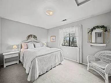 874 Tanglewood Dr — Photo 12